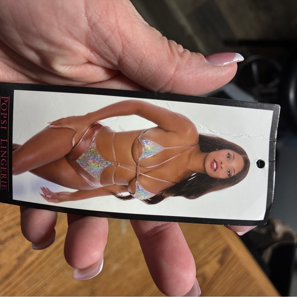 Iridescent Strappy outfit